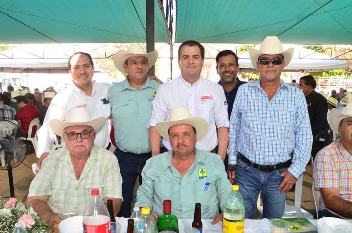 ¡Fiesta agrícola en el Évora! Productores celebran con llamado urgente al campo y gran rifa de camioneta 2026