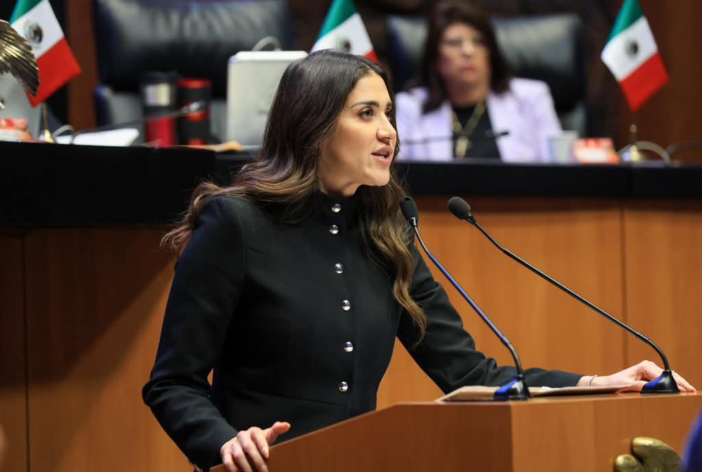 Política