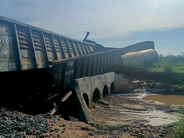 El accidente ocurrió en el municipio de Naco; Profepa, Conagua y autoridades de Protección Civil mantienen labores de inspección y monitoreo para evaluar posibles afectaciones ambientales.