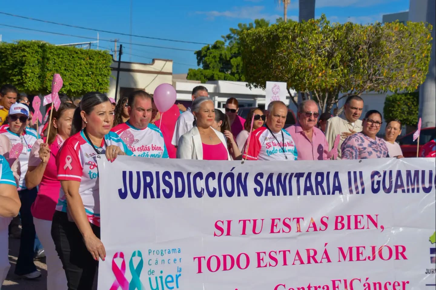 ¡El cancer de mama no avisa! Llaman a mujeres del Évora a detectarlo a tiempo.