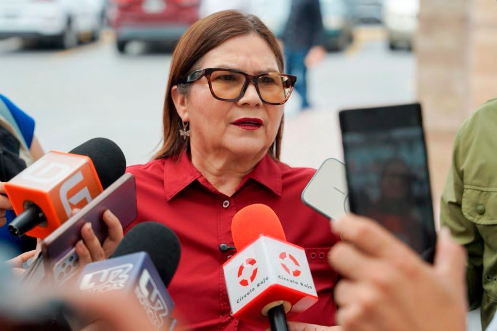La coordinadora estatal de la transformación señaló que Morena intensificará su trabajo territorial en Sinaloa para mantener comunicación con una militancia que cifró en 300 mil personas. También advirtió sobre campañas de desinformación y la disputa política en América Latina.